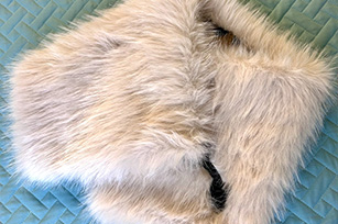Easy Faux Fur Scarf